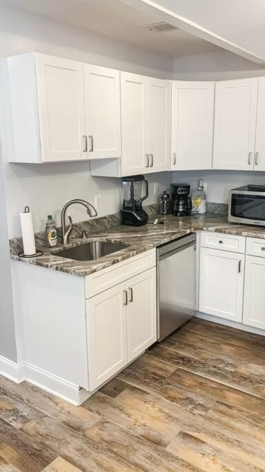 Cozy Modern Apt In The Heart Of Fells Point! Baltimore Exterior foto